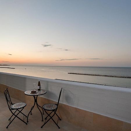 Tramonto Sul Mare Bari Apartment Near The Airport Ngoại thất bức ảnh